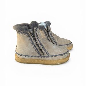NEW Laidback London Setsu Crochet Boots in Suede and Grey